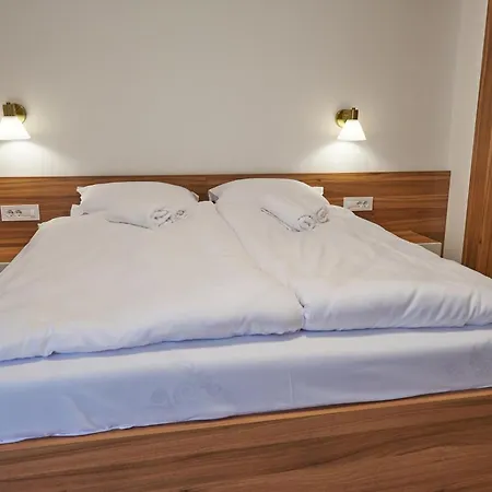 Hotel & Wellness Garetov 3*