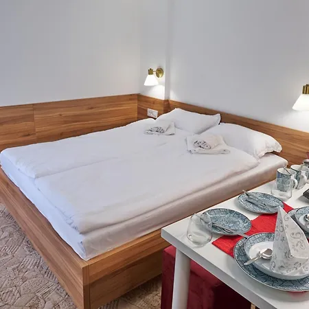 Hotel & Wellness Garetov 3*