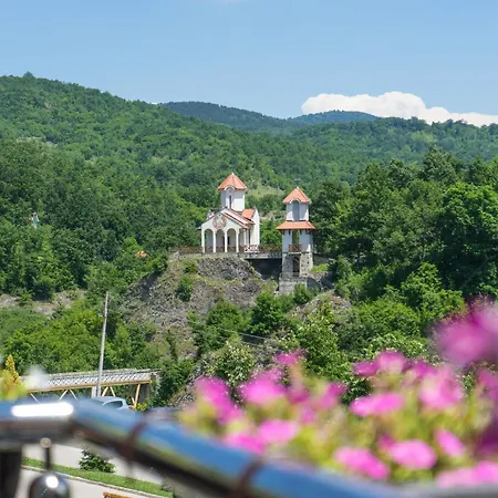 & Wellness Garetov 3* Prolomska Banja